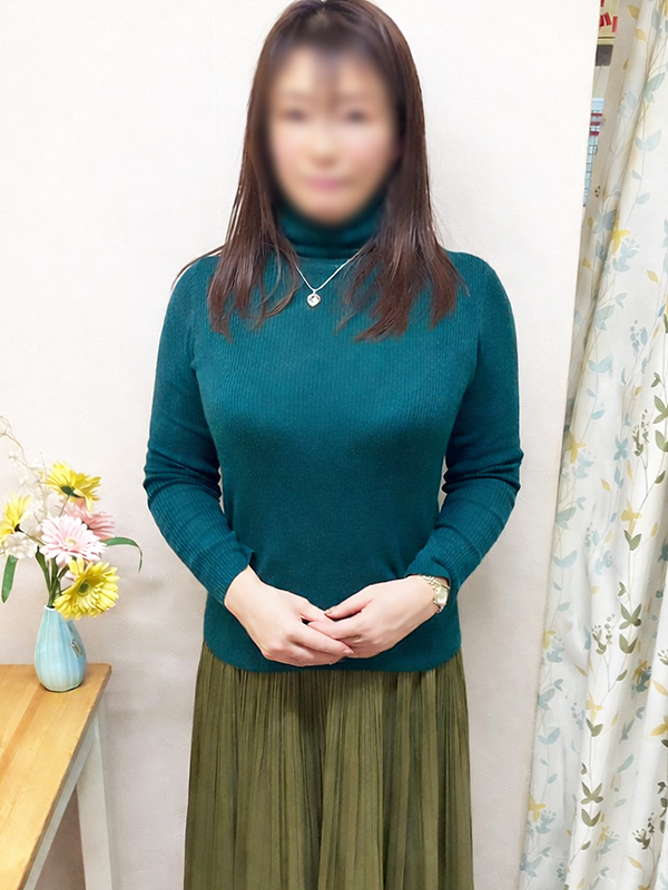 本厚木人妻デリヘル【熟女の風俗最終章 本厚木店】群青　りく